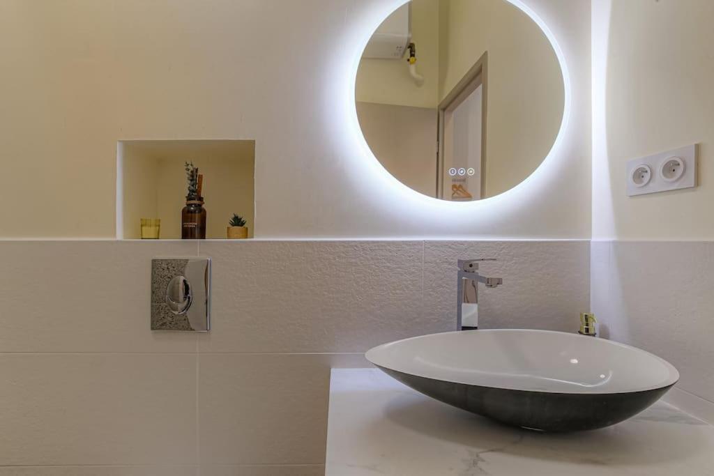 Selva, Appartement Cozy, Lyon 8Eme Экстерьер фото